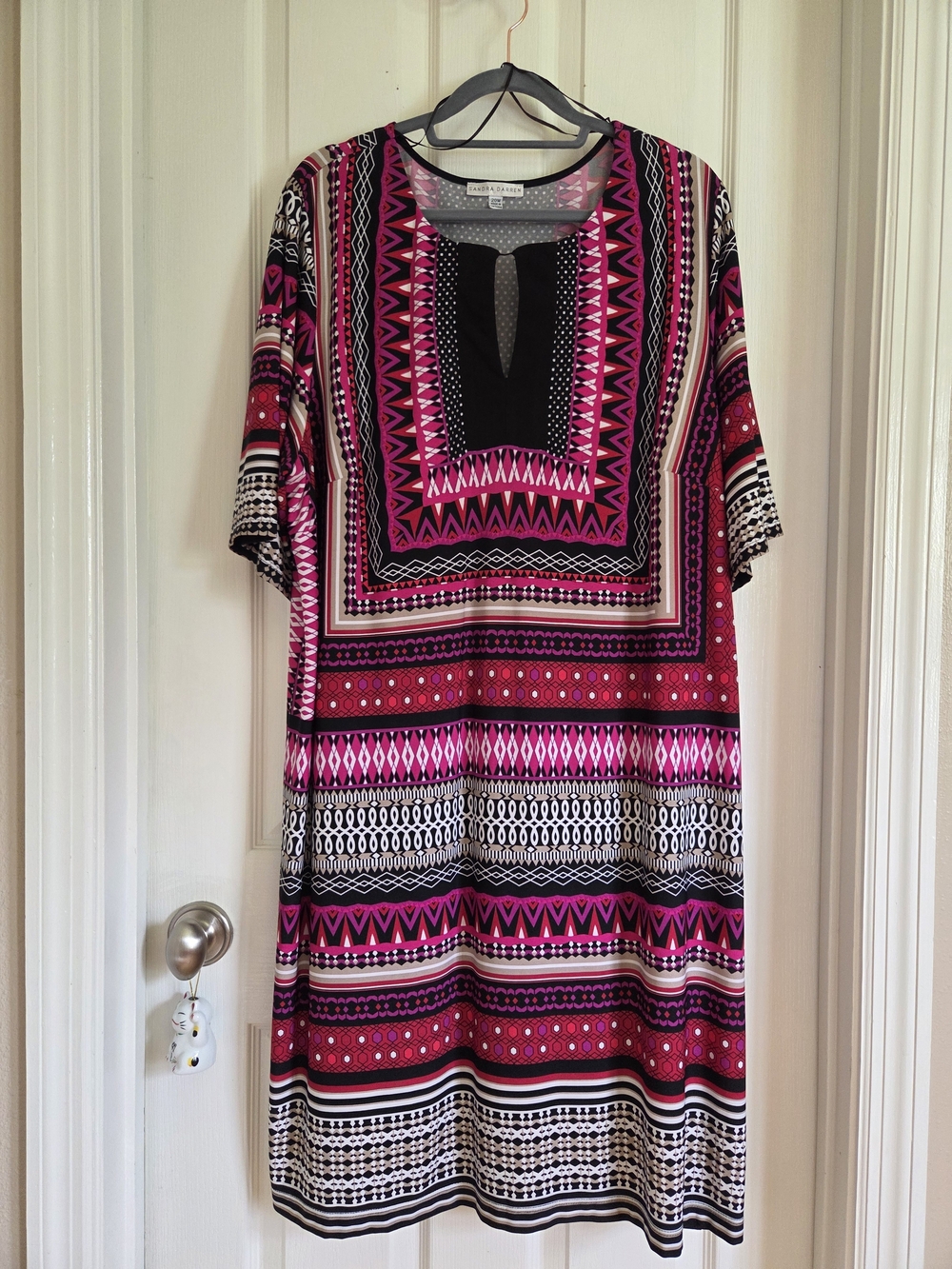 Sandra Darren Pink and Black Patterned Midi Dress